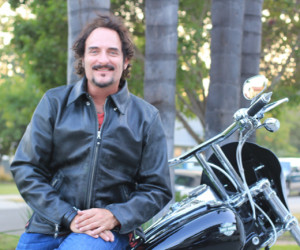 Kim Coates and the Sons of Anarchy Cast Give Their Time, Energy, and ...