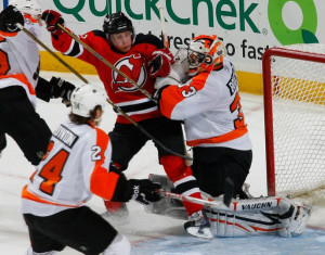 Floundering Flyers fail against Devils