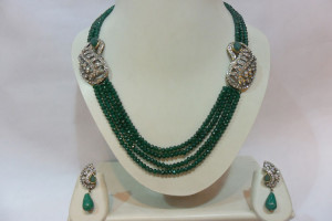 Traditional Hyderabadi Jewellery Picture