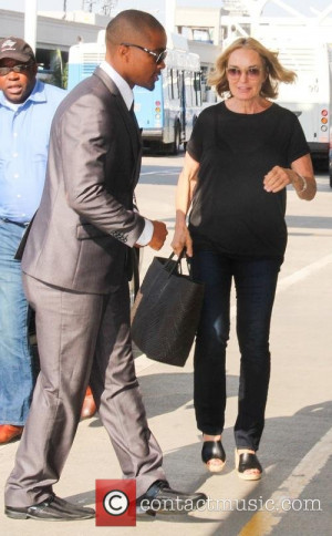 Jessica Lange - Jessica Lange dressed all in black arrives at Los ...