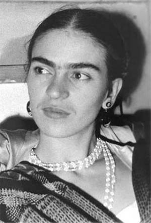 Ma chi è davvero Frida Kahlo? Tanto si è detto di lei eppure ...