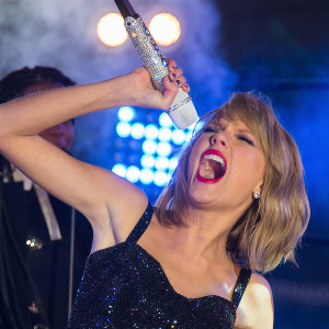 Lorde Covers Kings of Leon