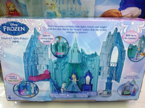 castillo-de-frozen-ana-y-elsa-disney-15117-MLM20097487779_052014-F.jpg