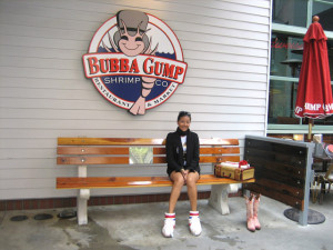 bubba-gump-forrest-gump-shoes.jpg
