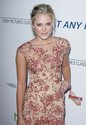 Maika Monroe Picture 8 At Any Price Los Angeles Premiere