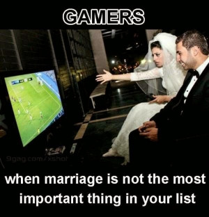 http://www.gamingtrolls.com/2014/05/gamer-couple.html