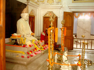 Inside Yogiraj Sri Shyama Charan Lahiri Mahasaya temple in Kakdwip ...