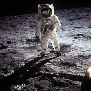 600px-Aldrin_Apollo_11.jpg
