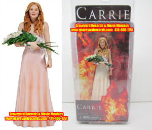 Carrie Prom Queen Figure...