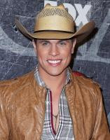 that we know dustin lynch was born at 1985 05 14 and also dustin lynch ...