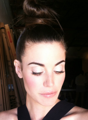 Meghan Ory Fresh And Pretty