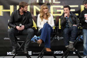 ... Cyrus worried that Liam Hemsworth & Jennifer Lawrence will hook up