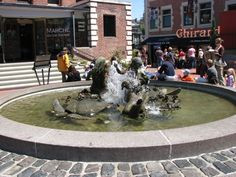 Andrea,” by Ruth Asawa, fountain with wire sculptures that includes ...