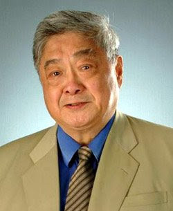John Gokongwei (Chinese with lighter skin)