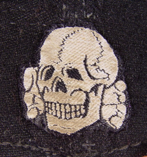 grade of woolt with a black cotton lining the enlisted type bevo
