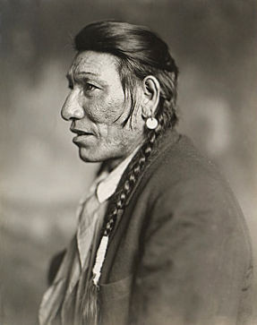 http://www.firstpeople.us/native-ame...oot-Indian.jpg