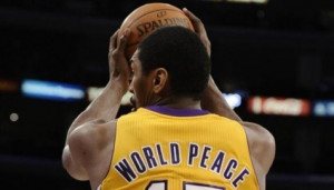 ... World Peace Not So Peaceful After Flagrant Foul 2 Leads To Ejection