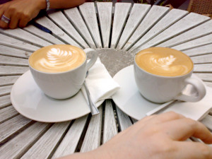 coffee-with-friend