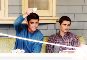 ... zac and dave zac efron and dave franco neighbors movie teddy and Pete