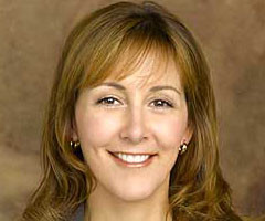 ... images.buddytv.com/articles/Image/men-in-trees/cynthia-stevenson.jpg