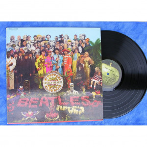the beatles sgt peppers lonely hearts club band vinyl