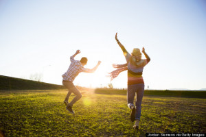 14 Signs You're Really Happy (And How To Stay That Way)