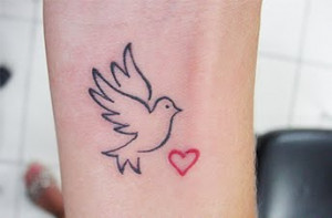 Dove-Tattoo-Designs-and-Dove-Tattoo-Meaning-6.jpg