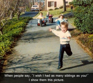 The Best And Worst Of Siblings Being Siblings – 17 Pics