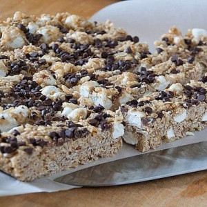 Chewy Smores Granola Bars via Real Mom Kitchen