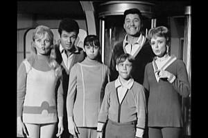lost in space movie cast