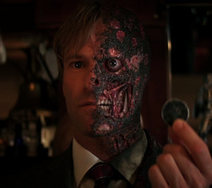 Two-Face (Aaron Eckhart) - Batman Wiki