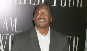 Matthew Knowles Slams The Sun For 