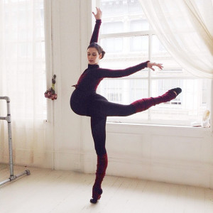 Months Pregnant Ballet Dancer Continues Dancing Until Delivery