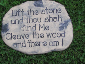 Large stepping stone with inspiring Nature quote - Woodland theme ...