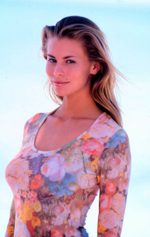 Niki Taylor Pictures