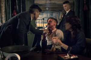 ... Murphy), Arthur Shelby (Paul Anderson), Aunt Polly Gray (Helen McCrory