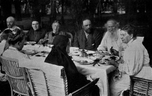 Tolstoy family gathering, 1905; Tchertkov to Tolstoy’s right ...