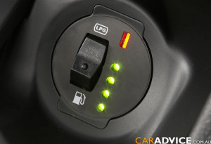 caradvice.com.auHolden quotes fuel economy