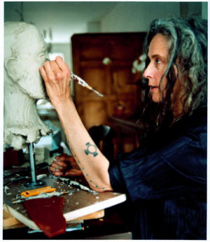 ... the daughter of american sculptor tony smith kiki smith grew up