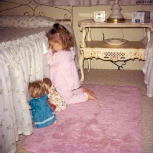 kamiDawn saying her Bedtime Prayer!!!! !