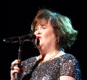 Famous Birthdays Today, April 1: Susan Boyle singing at the Edinburgh ...