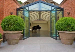 Quote / Nieuws / Curator Blue Blood claimt €6,4 miljoen van Quote ...