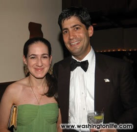 Warsh is married to Jane Lauder, '95, a senior vice president at ...