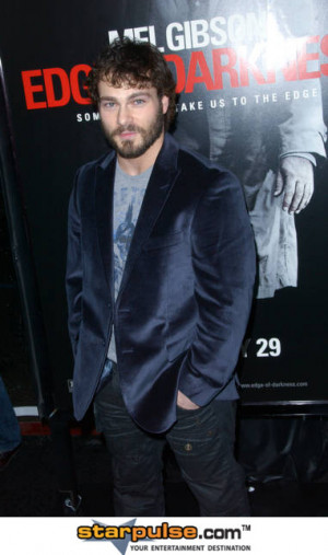 Shawn Roberts Pictures amp Photos