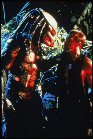 Still of Arnold Schwarzenegger and Kevin Peter Hall in Predator (1987)