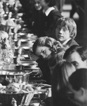 ron weasley rupert grint harry potter Black and White Hermione Granger ...