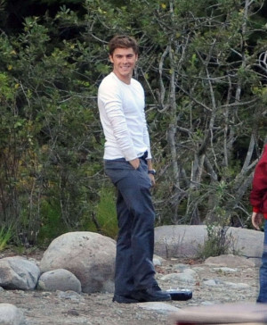 ... Efron-Filming-Death-Life-Charlie-St-Cloud-Charlie-Tahan-Vancouver.jpg