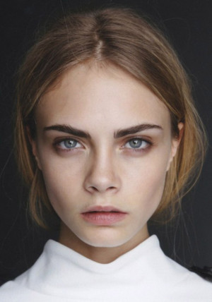... her face with you! her name is cara delevingne, and she is DIVINE