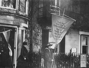 Alice Paul and Dora Lewis on the way to the White House