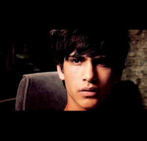 REVIEW: Chain Reaction (Perfect Chemistry #3) by Simone Elkeles